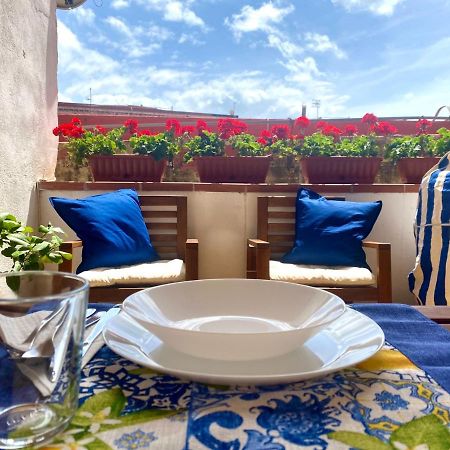 Casa Con Terrazzo In Centro Daire Napoli Dış mekan fotoğraf