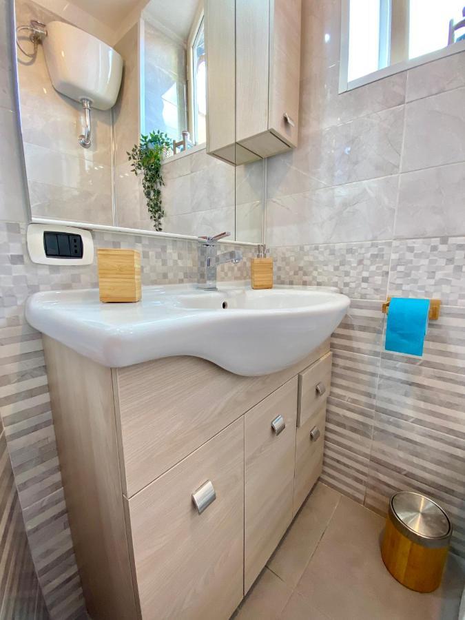 Casa Con Terrazzo In Centro Daire Napoli Dış mekan fotoğraf