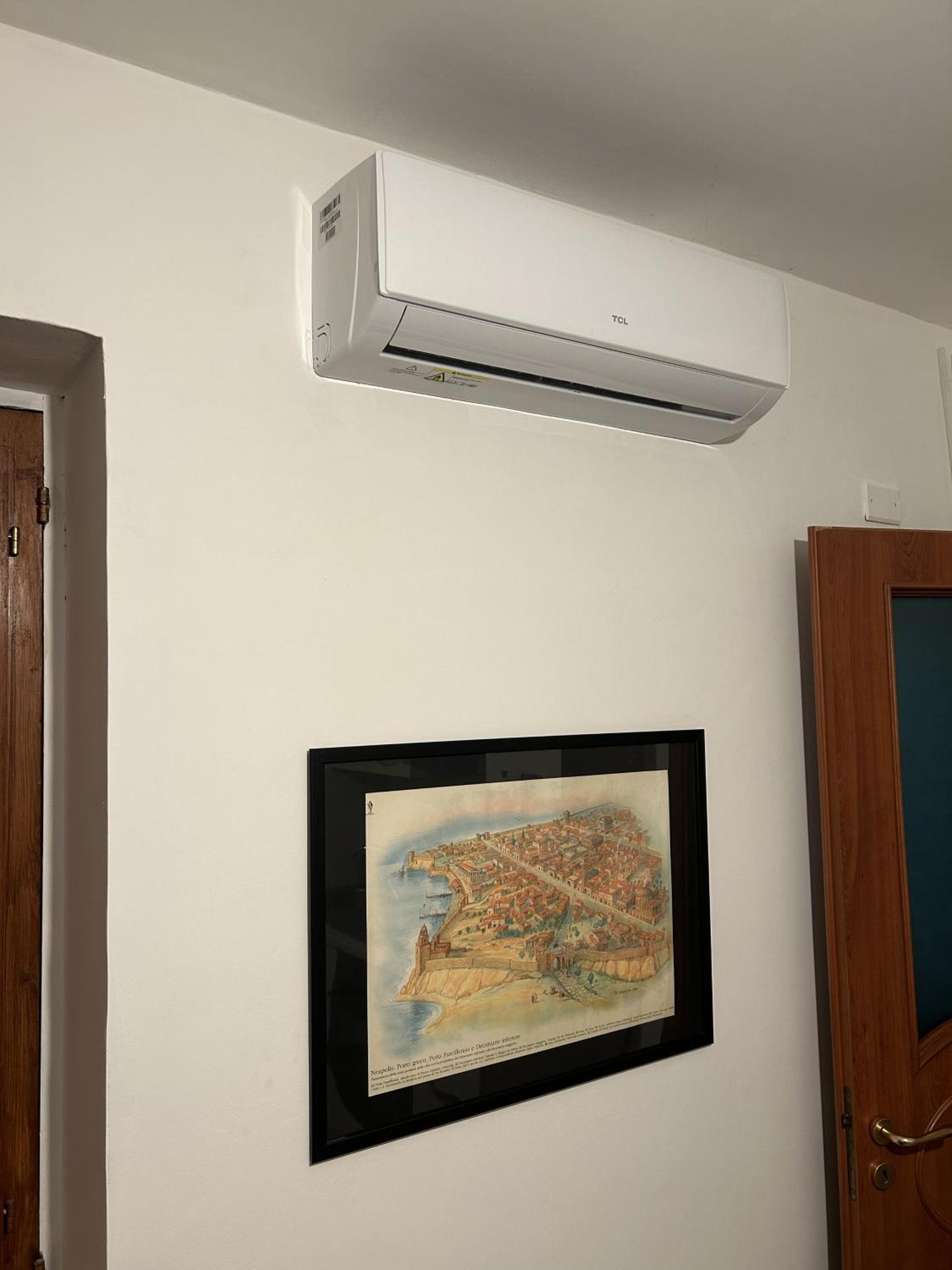 Casa Con Terrazzo In Centro Daire Napoli Dış mekan fotoğraf